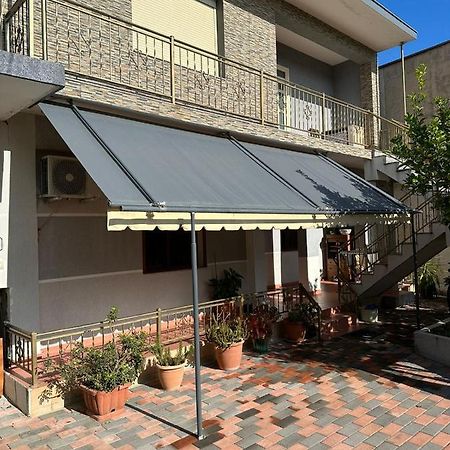 Vlorë Vila Adriatik 1 מראה חיצוני תמונה