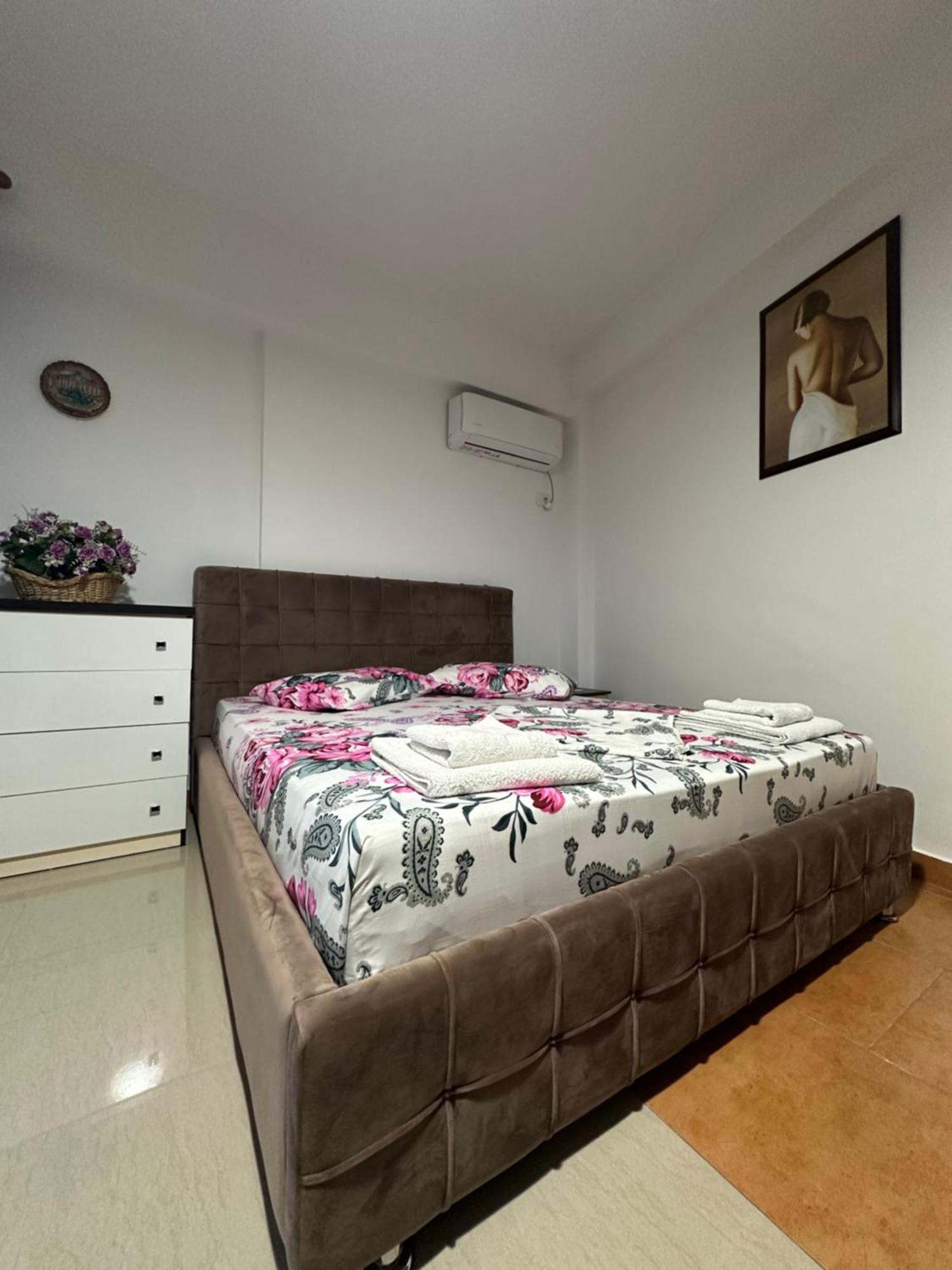 Vlorë Vila Adriatik 1 מראה חיצוני תמונה