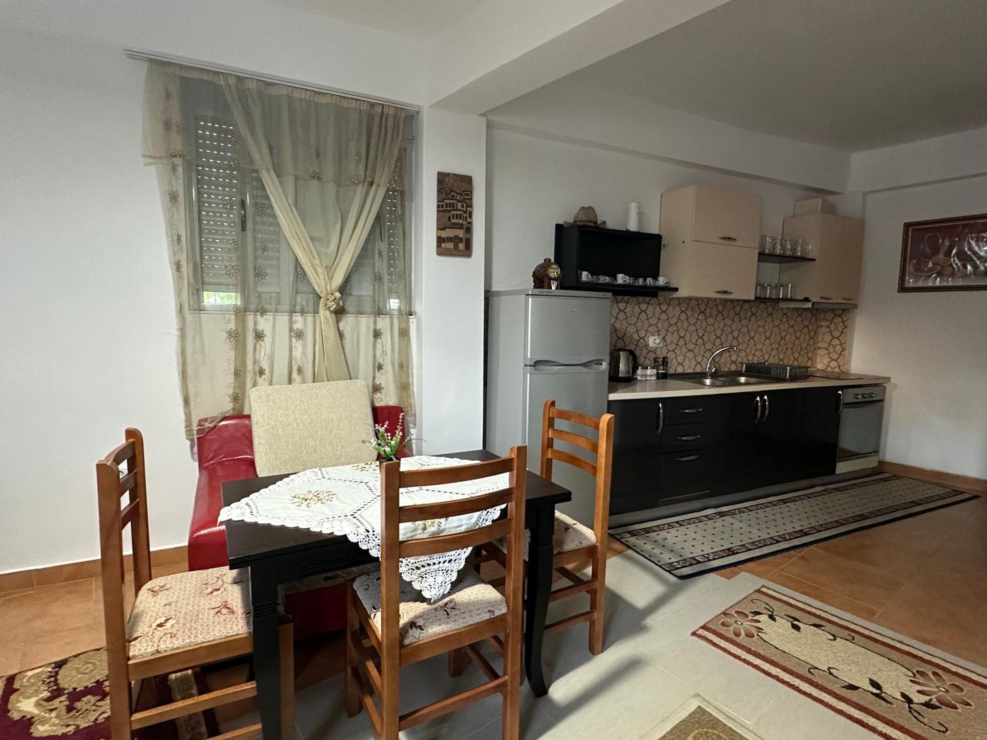 Vlorë Vila Adriatik 1 מראה חיצוני תמונה