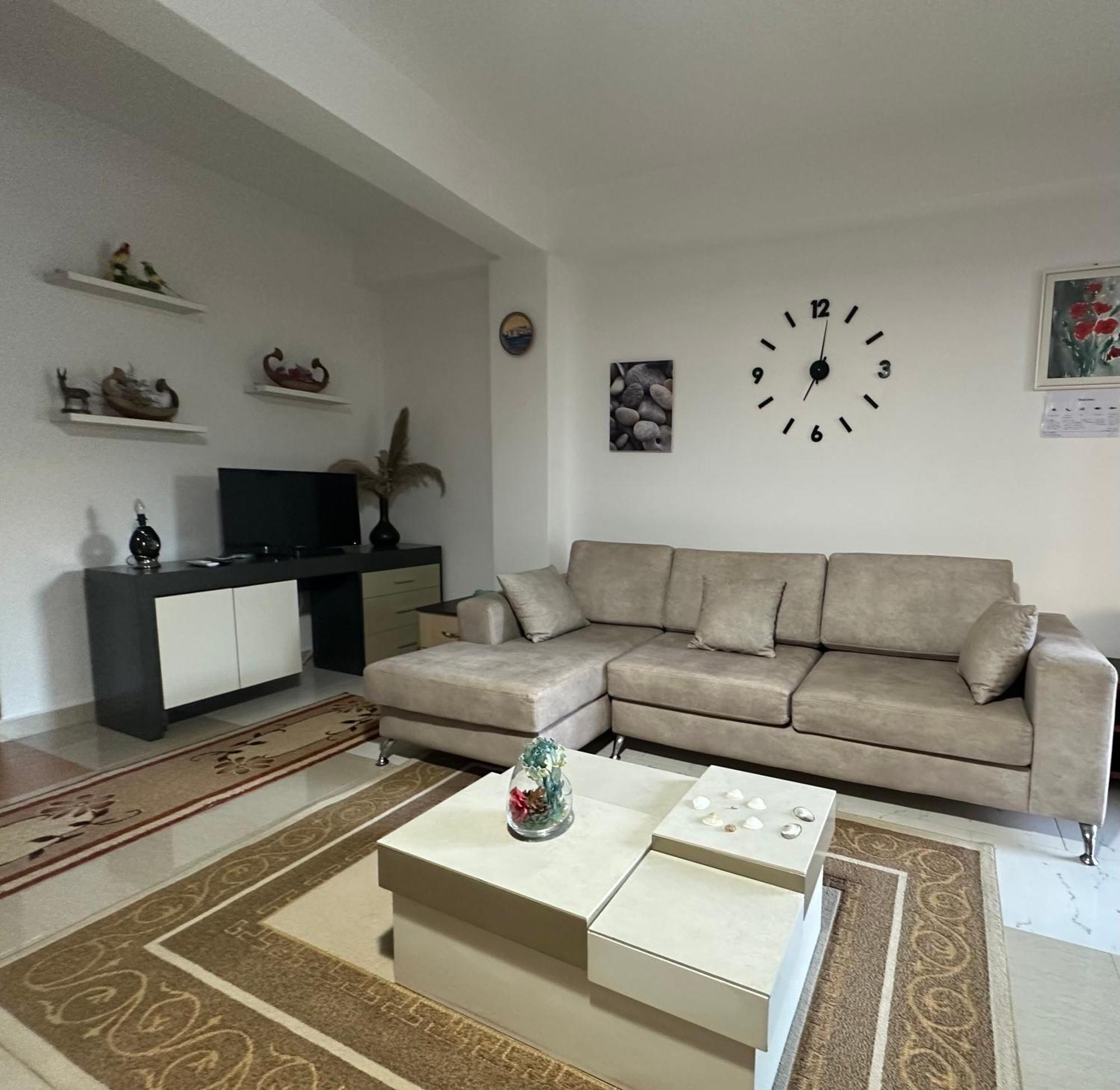 Vlorë Vila Adriatik 1 מראה חיצוני תמונה